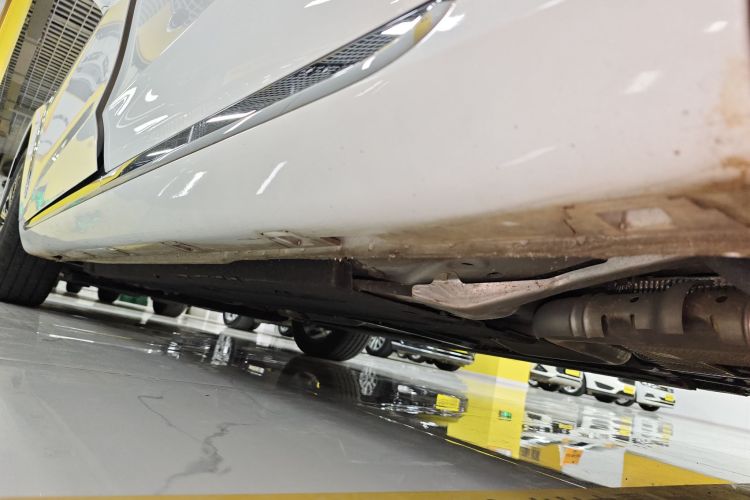 红旗H5 2024款 1.5T HEV智联旗畅版局部细节9002