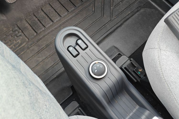 五菱汽车 宏光MINIEV 2021款 马卡龙臻享款 三元锂中控内饰18