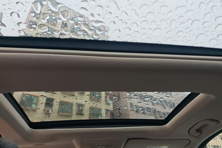 奔驰GLE 2017款 GLE 400 4MATIC中控内饰22