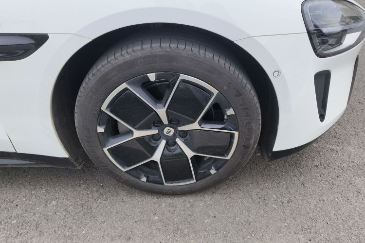 小米汽车 小米SU7 2024款 后驱超长续航高阶智驾Pro版车身外观10