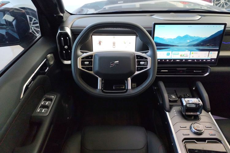 捷途山海 捷途旅行者C-DM 2024款 C-DM 208KM 山野版中控内饰13