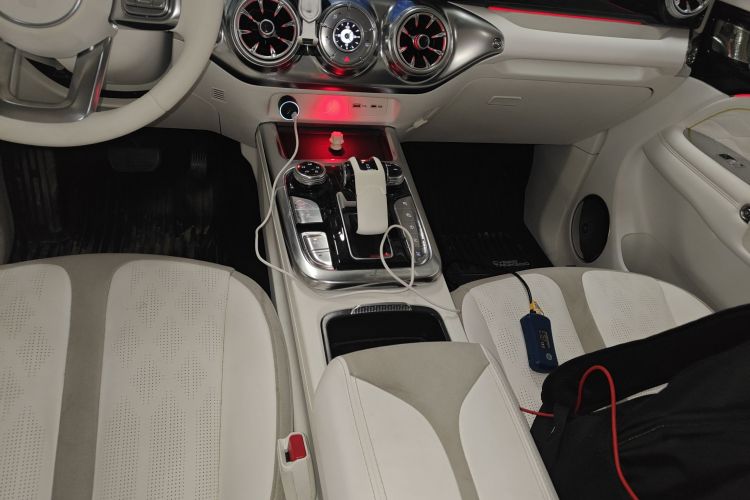 超境汽车 共创坦克300 2021款 2.0T 赛博坦克局部细节18