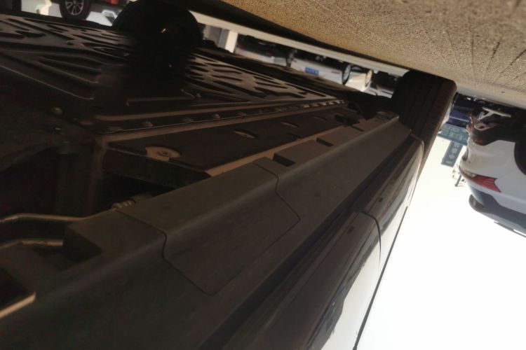 腾势N9 2025款 尊荣型局部细节9002