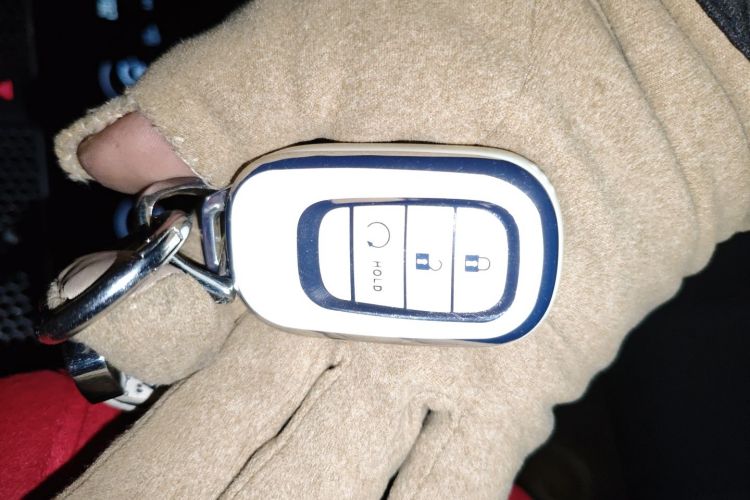 本田 思域 2023款 HATCHBACK 2.0L e:HEV 极曜版中控内饰11