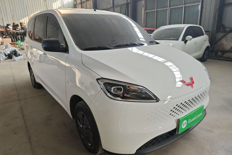 五菱汽车 五菱宏光新能源 2025款 增程式混动 50KM 舒适型车身外观6002