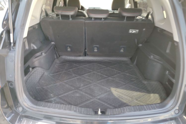 哈弗H6 2015款 改款 运动版 1.5T 手动两驱精英型机舱底盘23