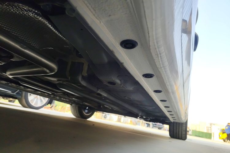 现代 伊兰特 2023款 1.5L CVT GLX精英版局部细节9001