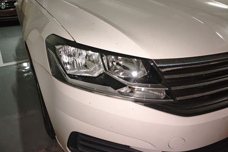 大众 2019款 朗逸启航 1.5L 手动风尚版 国VI车身外观8