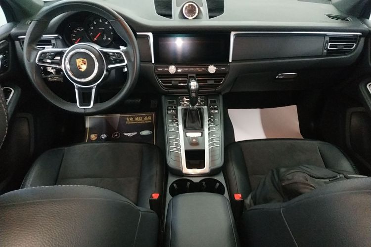 保时捷 2018款 Macan 2.0T中控内饰16