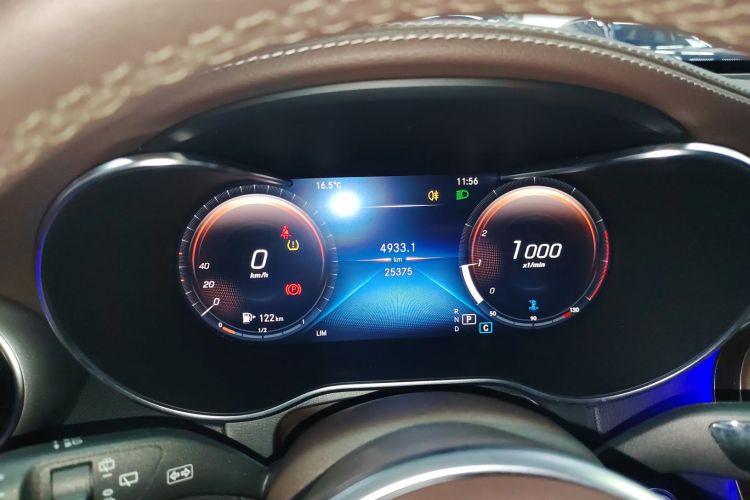 奔驰GLC 2022款 改款二 GLC 260 L 4MATIC 豪华型中控内饰14