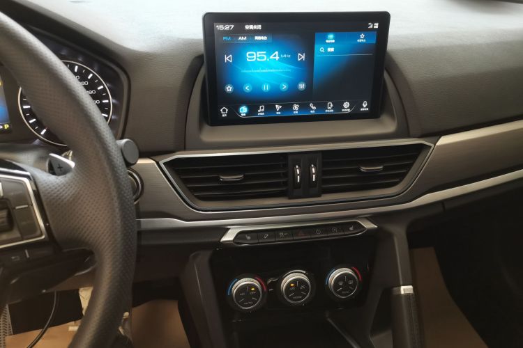 哈弗H6 2021款 运动版 1.5T 自动精英智联型 六边形格栅中控内饰16