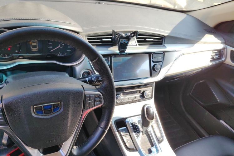 吉利汽车 帝豪GL 2017款 1.3T DCT尊贵型局部细节16