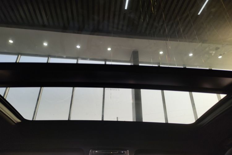 领克03 2020款 2.0TD 自动劲版中控内饰22