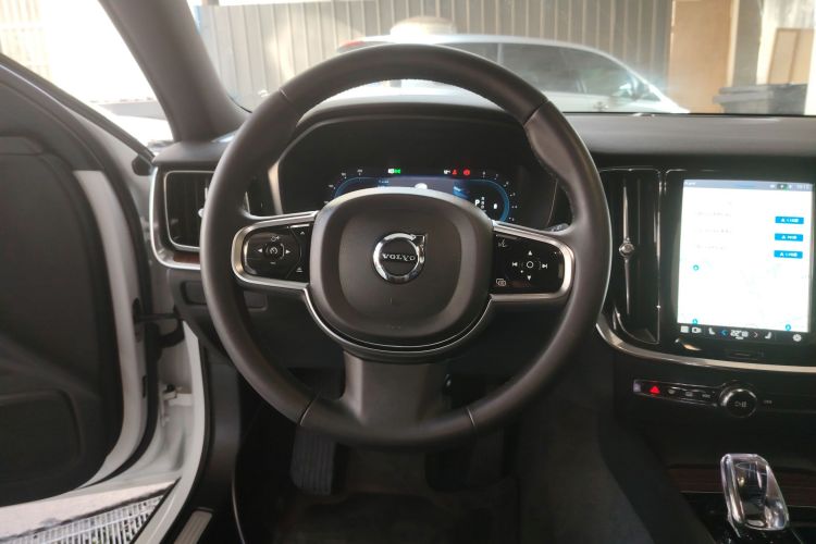 沃尔沃V60 2024款 B5 智远豪华版局部细节13