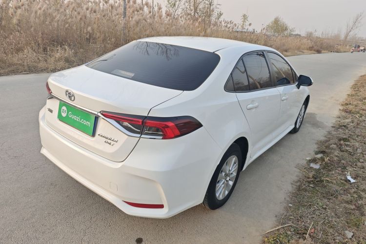 丰田 卡罗拉 2019款 1.2T S-CVT GL-i精英版车身外观7