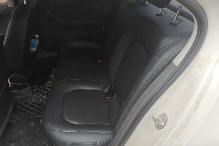 大众 桑塔纳 2016款 1.4L 手动风尚版中控内饰21