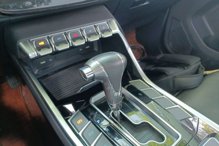 福特 领界 2019款 EcoBoost 145 CVT铂领型 国VI局部细节18