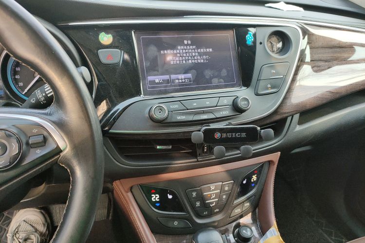 别克 昂科威 2017款 20T 两驱精英型中控内饰16