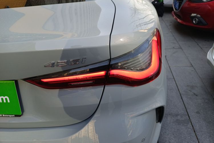 宝马4系 2023款 425i M运动套装车身外观9