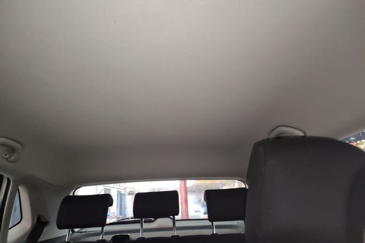 大众 Polo 2016款 1.4L 自动风尚型中控内饰22