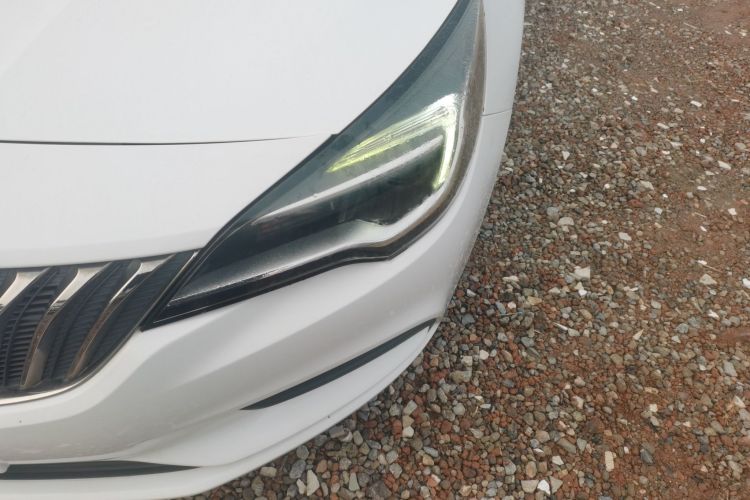 别克 威朗 2016款 两厢 15S 自动领先型局部细节36