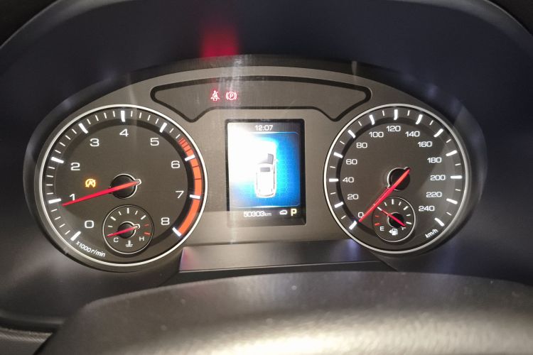 哈弗H6 2018款 蓝标 运动版 1.5T 自动两驱精英型中控内饰14