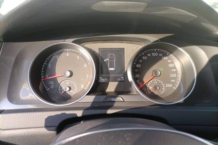 大众 高尔夫 2017款 1.6L 自动舒适百万辆纪念版局部细节14