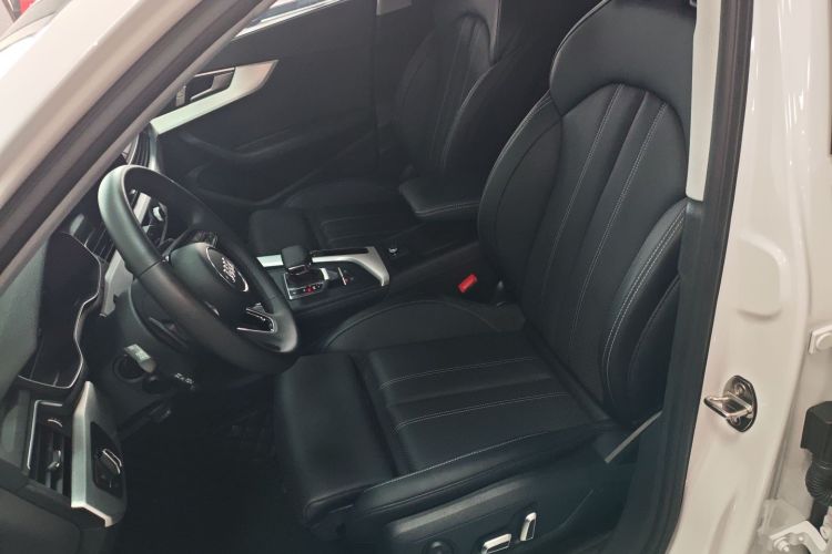 奥迪A4L 2024款 40 TFSI 时尚动感型局部细节19