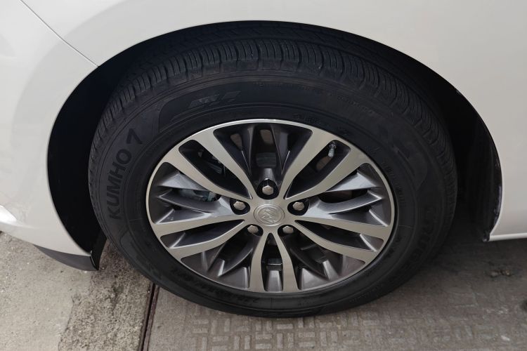 别克GL8 2022款 ES陆尊 653T 舒适型车身外观6007