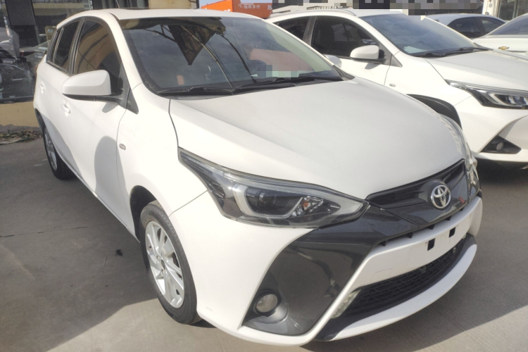 丰田 YARiS L 致炫 2016款 改款 1.5GS CVT锐动版车身外观3