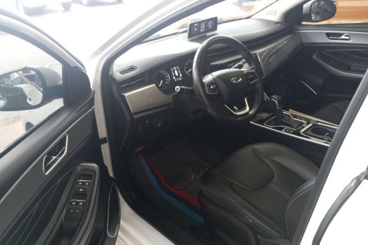 奇瑞 艾瑞泽5 2019款 改款PRO 1.5L CVT青春版 国VI中控内饰7003