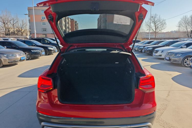 奥迪Q2L e-tron 2019款 Q2L e-tron 纯电智酷型机舱底盘23