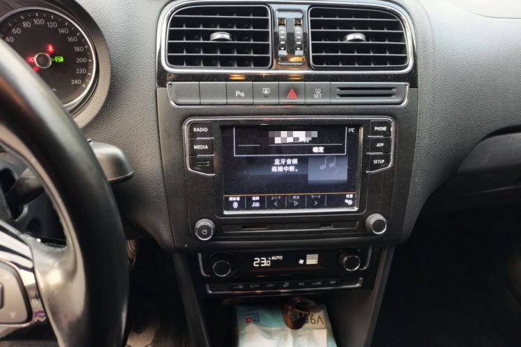 大众 Polo 2014款 1.4L 自动豪华版中控内饰16