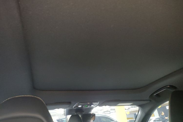 领克03 2025款 2.0TD DCT冠军版Pro局部细节22