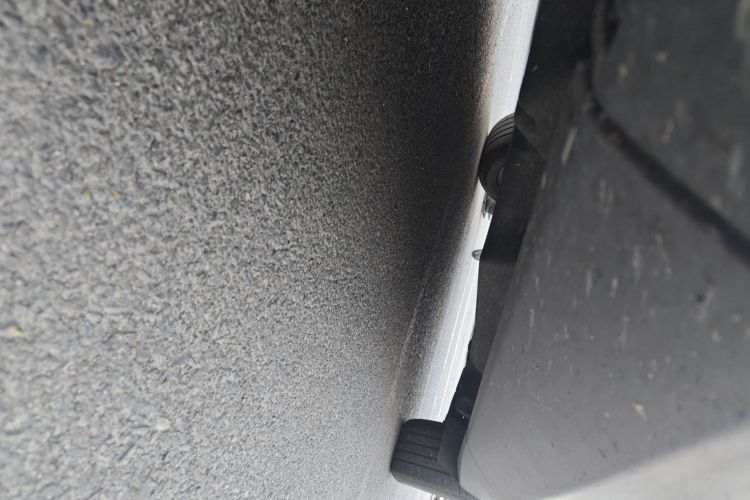 福特 2023款 锐界L 2.0T EcoBoost E混动两驱七座风尚型局部细节9004