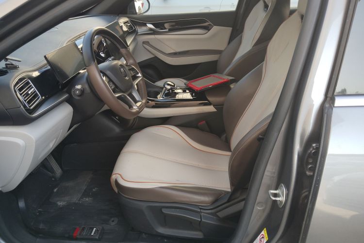 比亚迪 秦PLUS 2023款 冠军版 EV 420KM领先型局部细节19