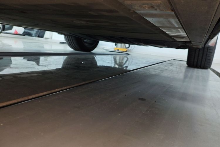 蔚来ES8 2023款 75kWh 行政版局部细节9002