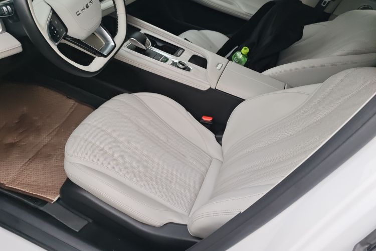 奇瑞 风云A8 2024款 127 驭风版中控内饰19