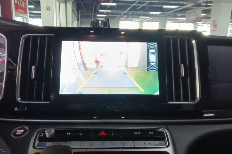 广汽传祺 传祺M8 2023款 领秀系列 390T 豪华版中控内饰16