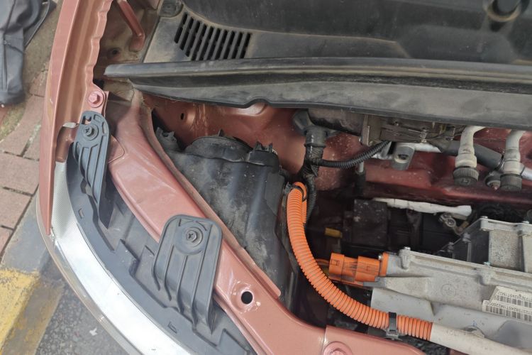 五菱汽车 宏光MINIEV 2020款 悦享款 磷酸铁锂局部细节9006