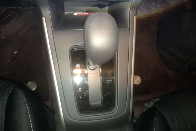 日产 轩逸 2024款 改款二 经典 1.6XE CVT舒适版中控内饰18