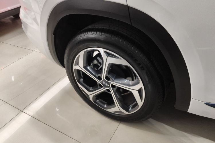 吉利汽车 星越L 2024款 2.0TD 高功自动两驱云起版车身外观6001