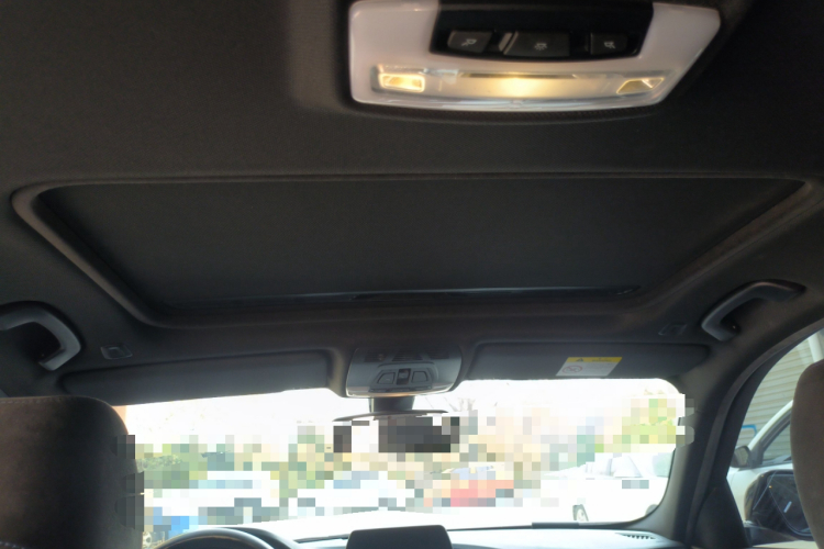 宝马3系 2018款 320i M运动套装中控内饰22