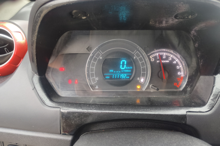 长城M4 2014款 1.5L 手动舒适型中控内饰14