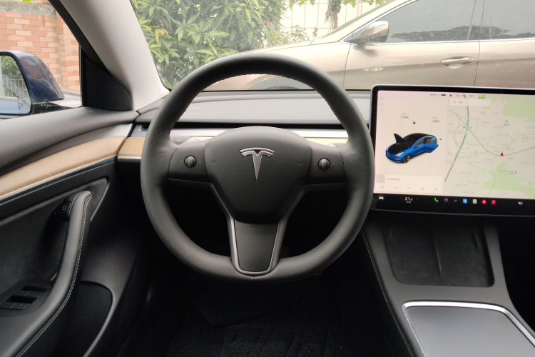 特斯拉 Model 3 2021款 标准续航后驱升级版局部细节13