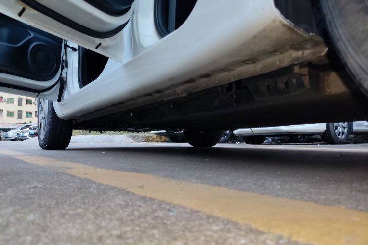 长安欧尚 奔奔E-Star 2020款 心悦版 磷酸铁锂（31.18kWh）局部细节9002