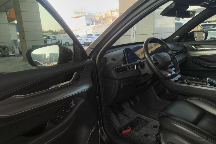 星途追风 2022款 凡尔赛版 1.6T DCT乘风起版中控内饰20