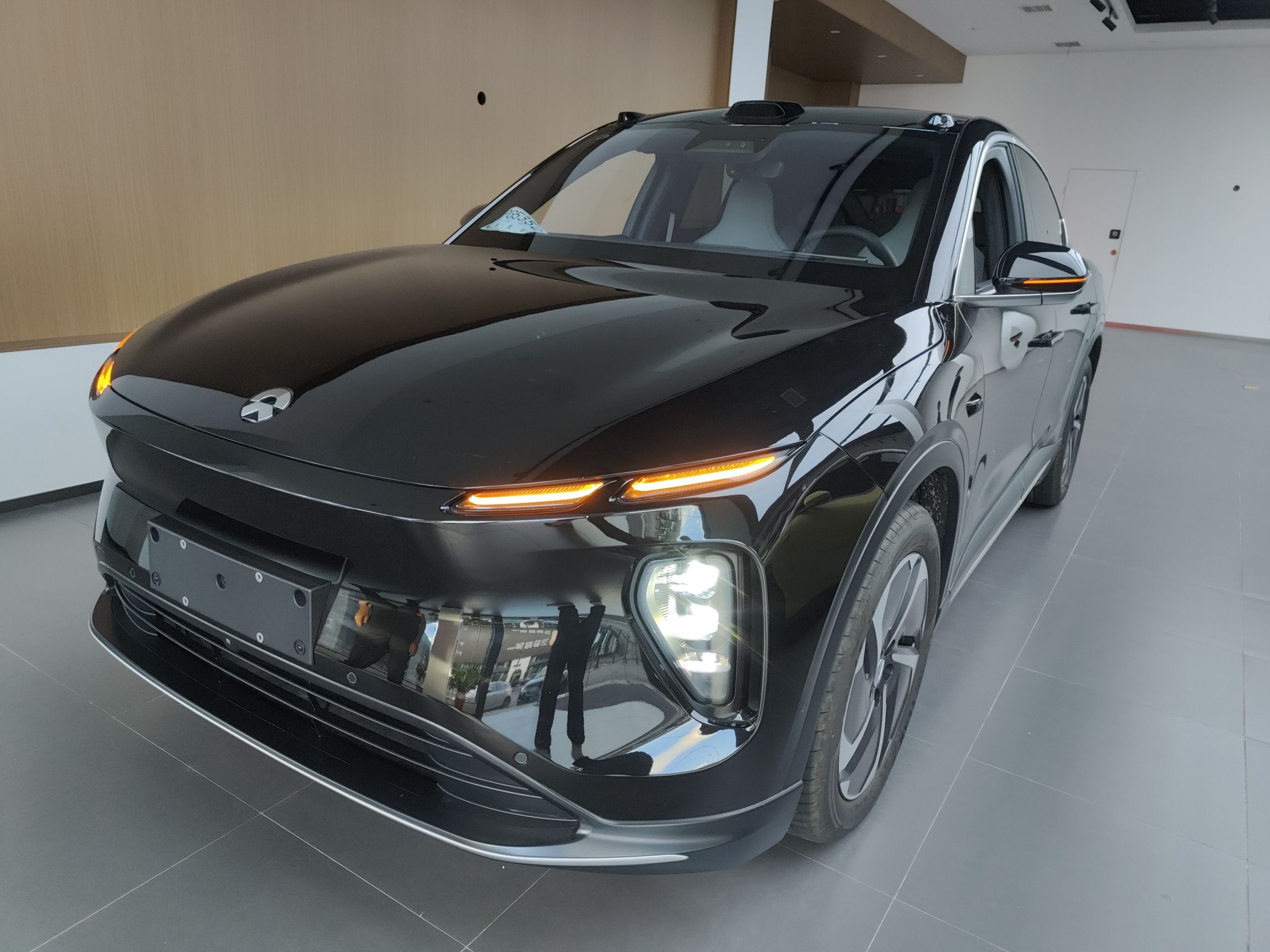 蔚来EC6 2024款 75kWh