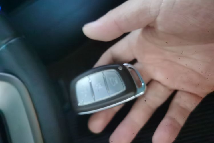 北京现代ix25 2015款 1.6L 自动两驱智能型GLS中控内饰7001