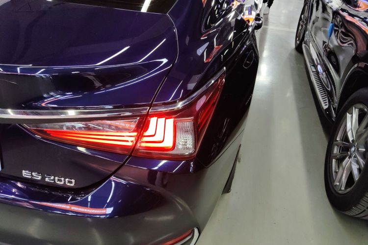 雷克萨斯ES 2020款 200 豪华版车身外观6006
